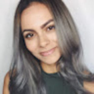 Meet your Posher, Alicia